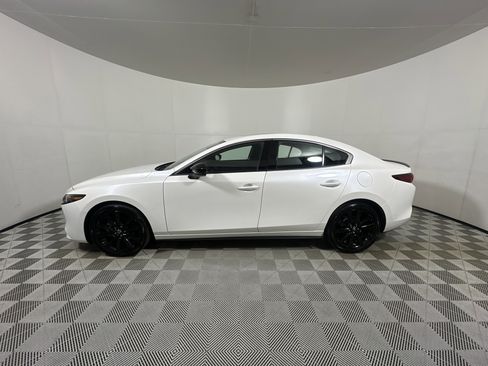 Certified 2025 MAZDA MAZDA3 2.5 Turbo Sedan w/Premium Plus image 4