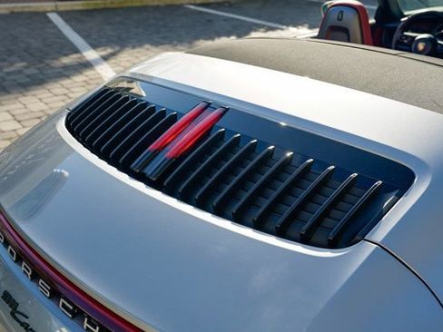 Used 2021 Porsche 911 Carrera image 45