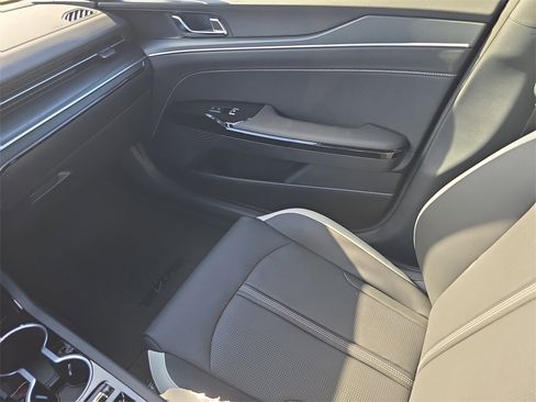 New 2026 Kia K5 GT-Line image 15