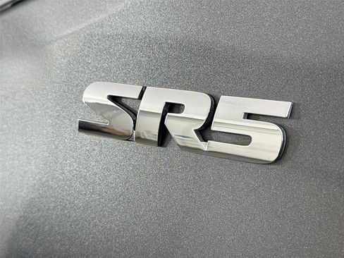 Certified 2022 Toyota Tacoma SR5 image 11