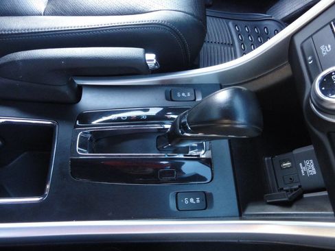 Used 2013 Honda Accord EX-L image 30