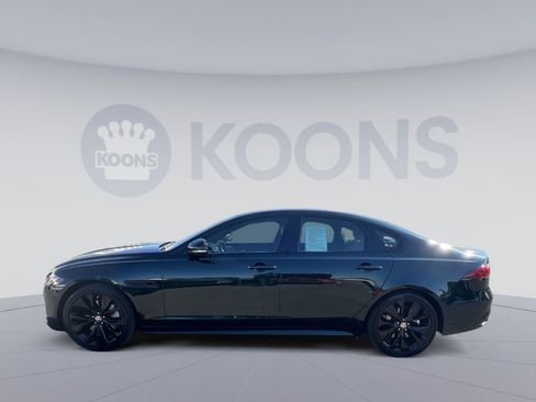 Used 2022 Jaguar XF R-Dynamic SE AWD/4WD image 13