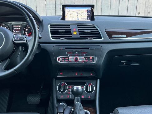 Used 2016 Audi Q3 2.0T Prestige image 11