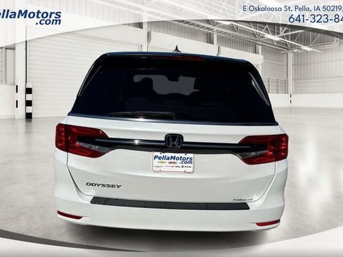 Used 2023 Honda Odyssey EX-L image 4