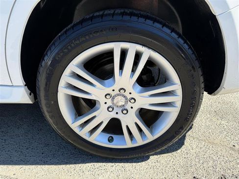 Used 2014 Mercedes-Benz GLK 350 4MATIC image 17