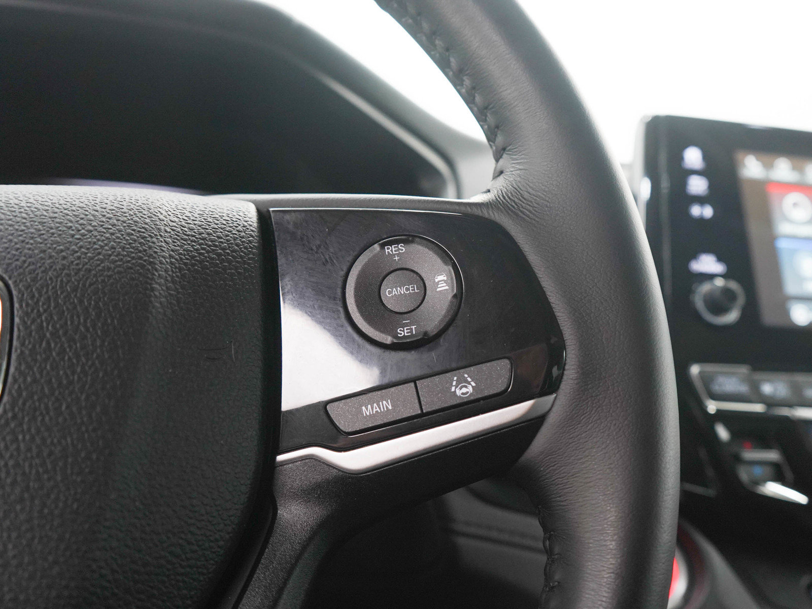 Used 2018 Honda Odyssey Touring image 30