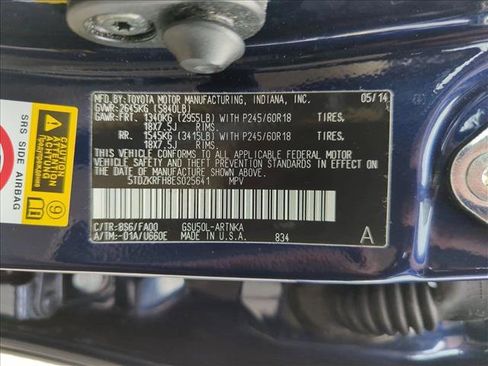 Used 2014 Toyota Highlander Plus FWD image 25