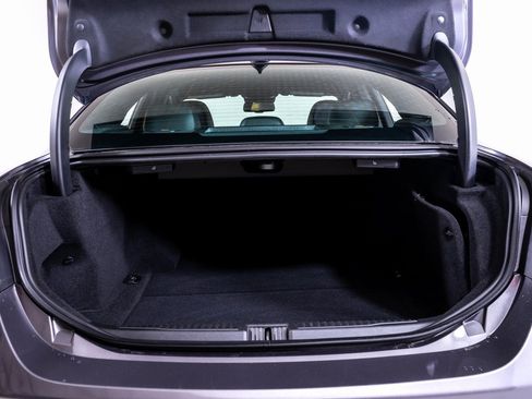 Used 2023 Alfa Romeo Giulia Quadrifoglio image 19