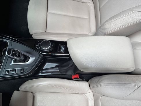 Used 2018 BMW 230i Convertible RWD image 21