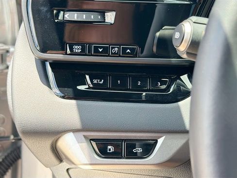 Used 2025 Lexus RX 350 Premium Plus w/ Accessory Package (Z1) FWD image 36