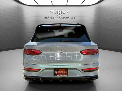 Certified 2022 Bentley Bentayga image 9