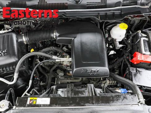 Used 2024 RAM 1500 Classic SLT image 7