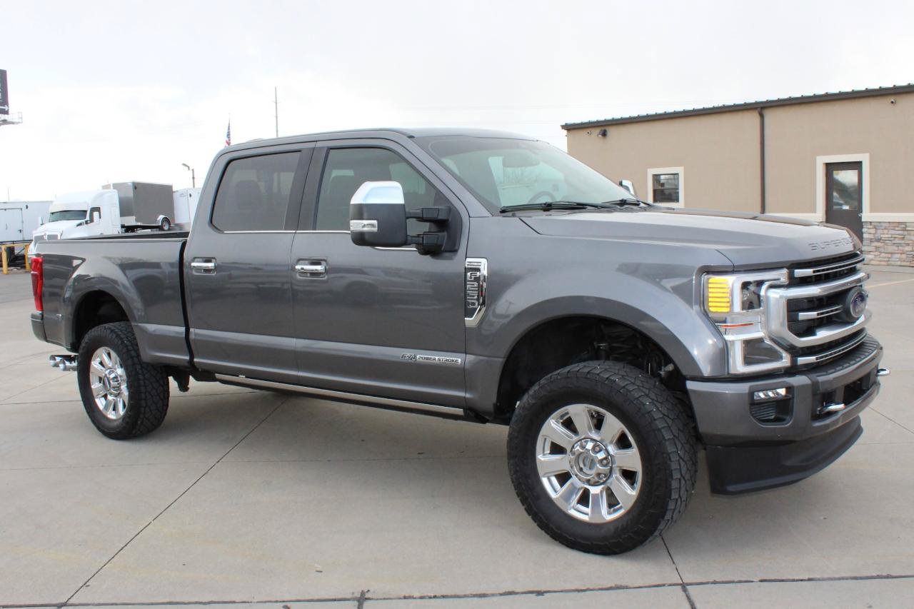 Used 2021 Ford F250 Platinum w/ FX4 Off-Road Package AWD/4WD image 5
