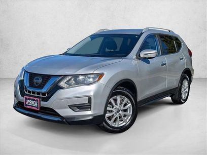 Used 2018 Nissan Rogue SV