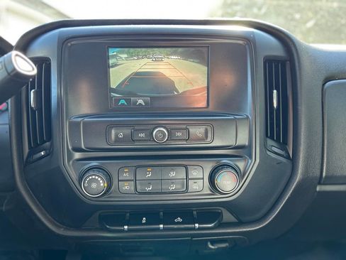 Used 2019 Chevrolet Silverado 2500 W/T AWD/4WD image 13