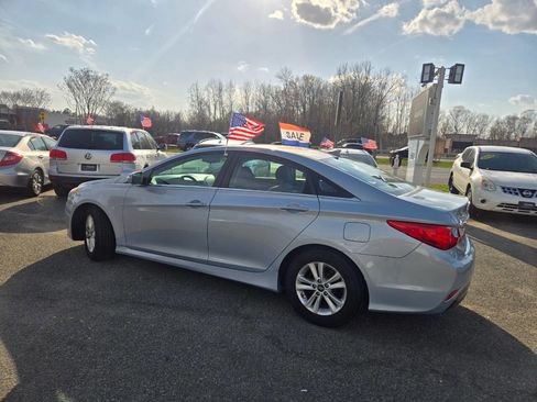 Used 2014 Hyundai Sonata GLS w/ Popular Equipment Group 2 FWD image 8