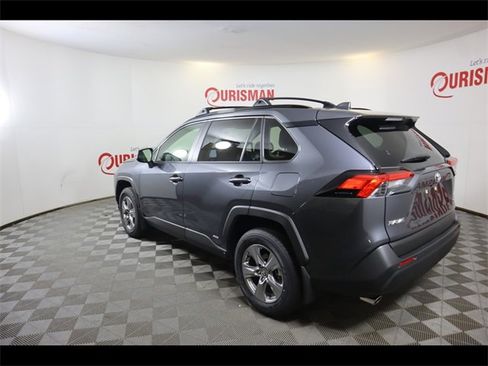 Used 2025 Toyota RAV4 XLE image 8