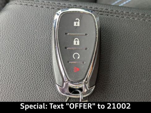 Used 2023 Chevrolet Bolt EUV LT image 35