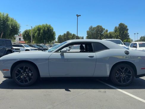 Used 2022 Dodge Challenger SXT w/ Blacktop Package RWD image 9