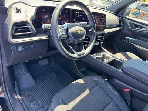 New 2026 Chevrolet Traverse LT w/ Driver Confidence Package FWD image 16