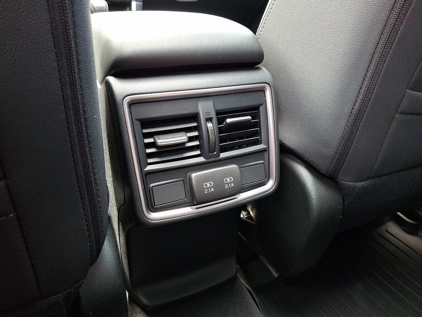 Used 2021 Subaru Forester Premium AWD/4WD image 12