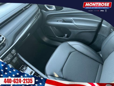 New 2026 Jeep Compass Latitude image 26