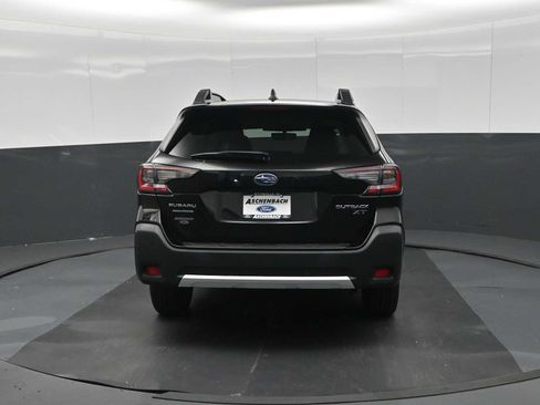 Used 2023 Subaru Outback Limited XT AWD/4WD image 8