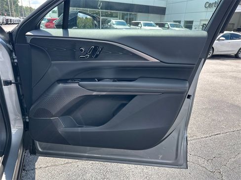 New 2025 Cadillac Lyriq Luxury image 14