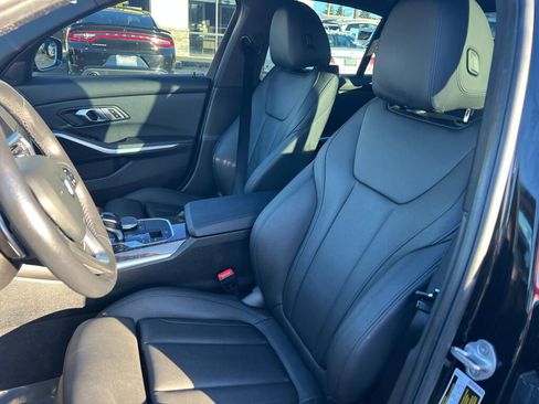Used 2020 BMW 330i Sedan w/ Premium Package image 24