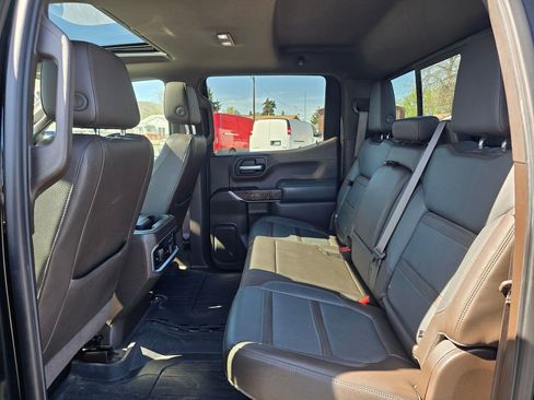 Used 2019 GMC Sierra 1500 Denali w/ Denali Ultimate Package AWD/4WD image 15