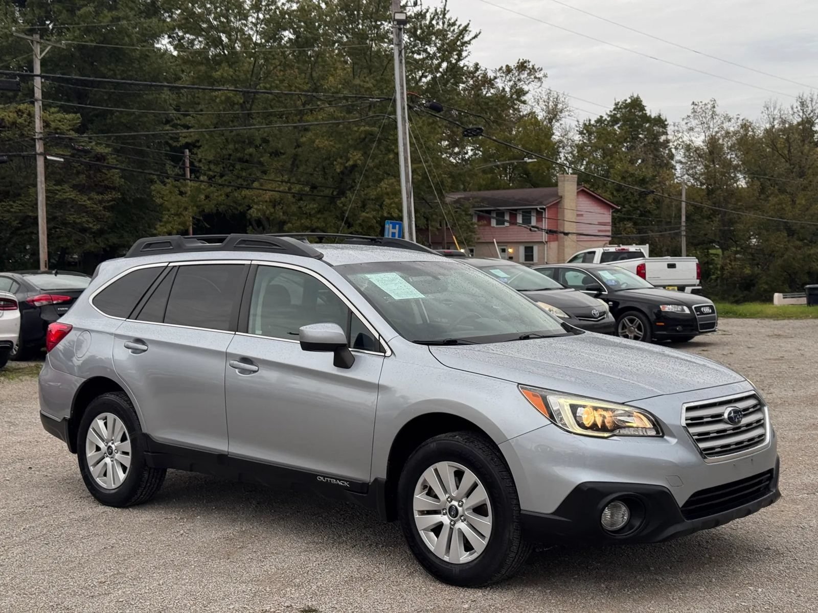Used 2016 Subaru Outback 2.5i Premium w/ Popular Package #2 AWD/4WD image 9