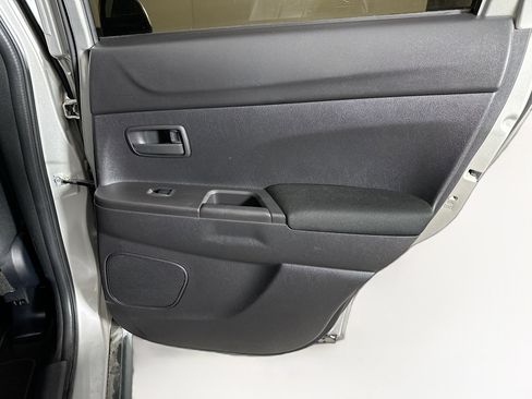 Used 2015 Mitsubishi Outlander Sport ES FWD image 25