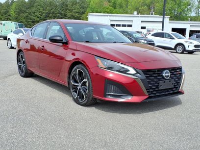 Used 2024 Nissan Altima 2.5 SR