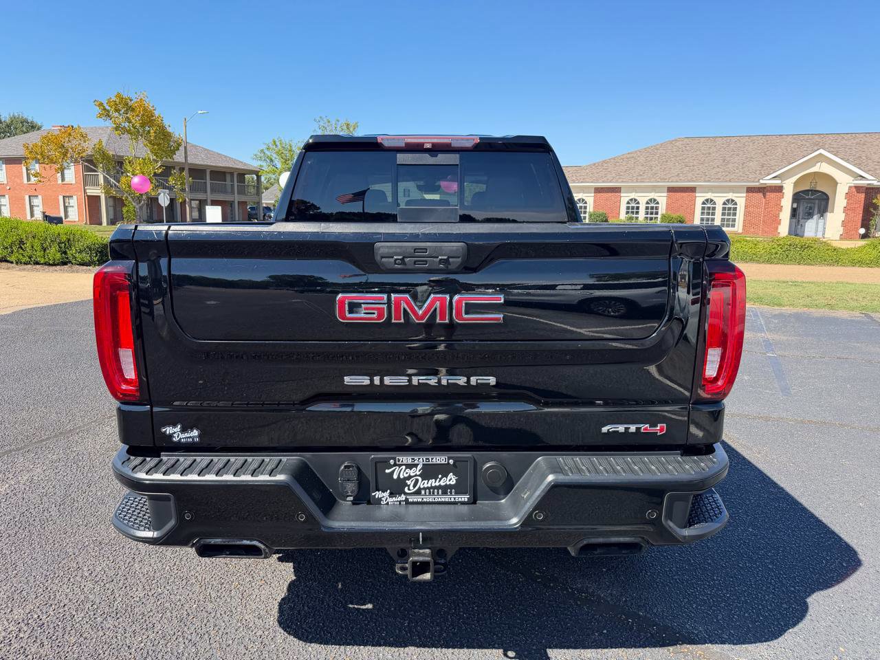Used 2019 GMC Sierra 1500 AT4 w/ AT4 Premium Package AWD/4WD image 5