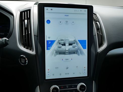 Used 2024 Ford Edge SEL w/ Convenience Package image 22