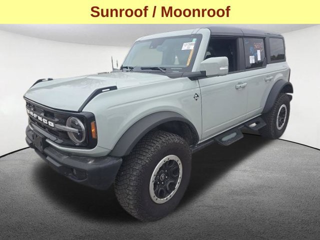 Used 2024 Ford Bronco Outer Banks w/ Sasquatch Package AWD/4WD image 5