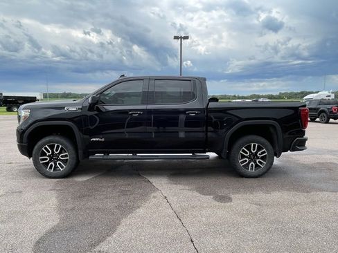 Used 2020 GMC Sierra 1500 AT4 w/ AT4 Premium Package image 5