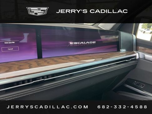 Used 2026 Cadillac Escalade Platinum Sport AWD/4WD image 14