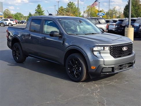 New 2025 Ford Maverick XLT w/ Black Appearance Package image 26