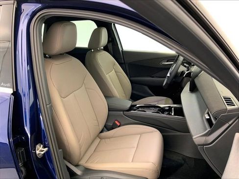 New 2026 Audi Q3 quattro 2.0T AWD/4WD image 11