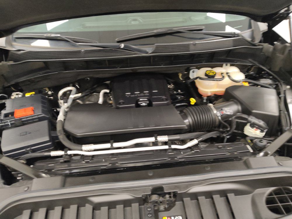Used 2022 Chevrolet Silverado 1500 Custom AWD/4WD image 30