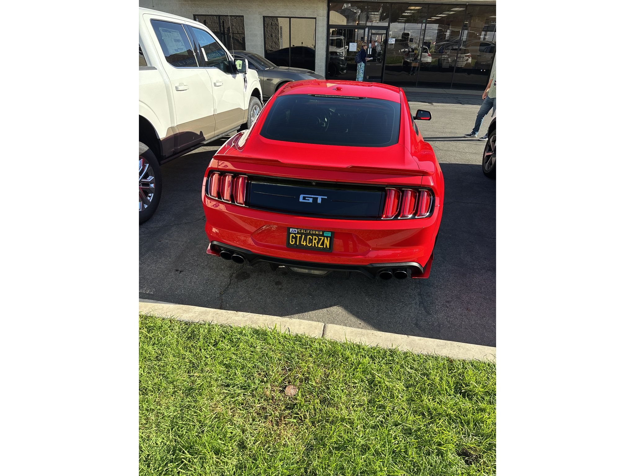 Used 2018 Ford Mustang GT Premium RWD image 4
