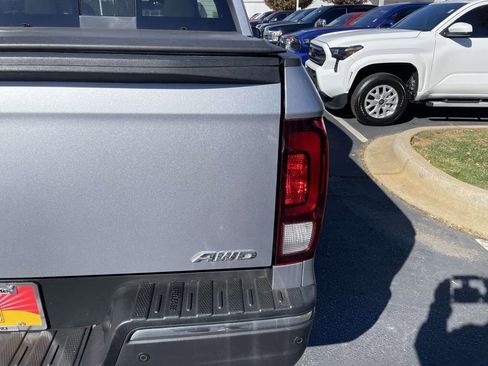 Used 2019 Honda Ridgeline RTL-E image 15