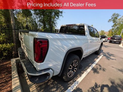 Used 2020 GMC Sierra 1500 AT4 w/ AT4 Premium Package AWD/4WD image 5