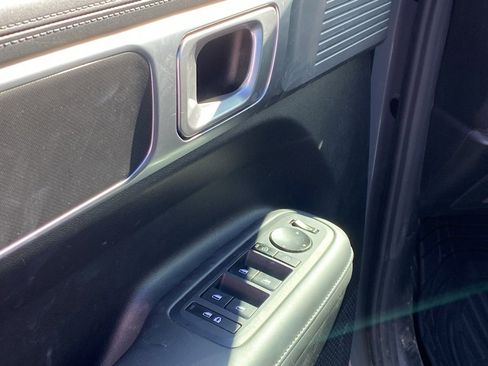 Used 2024 Hyundai Santa Fe SEL image 11