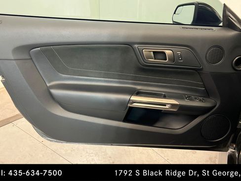 Used 2017 Ford Mustang Shelby GT350 image 14