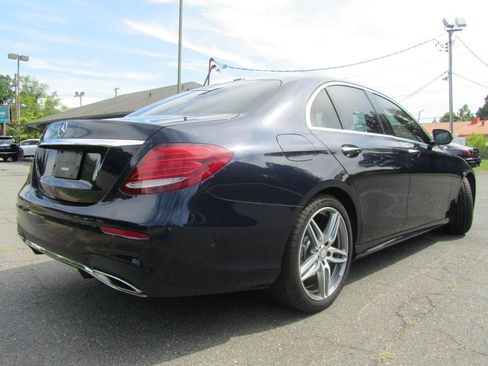 Used 2017 Mercedes-Benz E 300 image 10