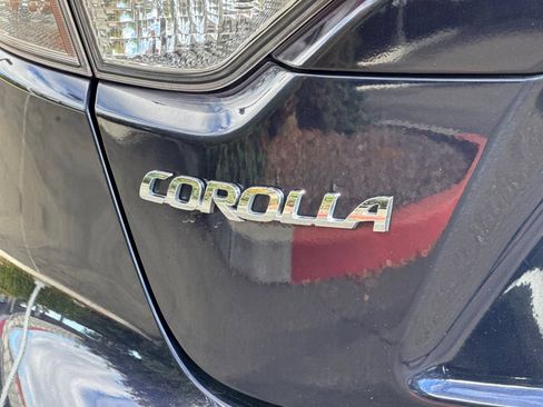 Used 2024 Toyota Corolla LE FWD image 50