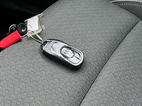 Used 2025 Buick Encore GX Preferred image 22