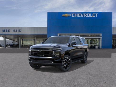 New 2026 Chevrolet Suburban RST w/ Comfort Package AWD/4WD image 8